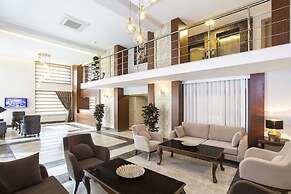 Perla Arya Hotel