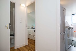 Comfortable and Trendy Lisbon Apartment