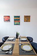 Comfortable and Trendy Lisbon Apartment