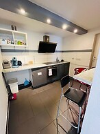 Feldhouse