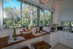 Moana Surf Resort