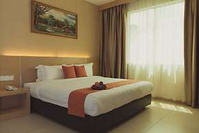 Paragon Lutong Hotel