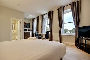 Orange Grove Hotel & Gardens