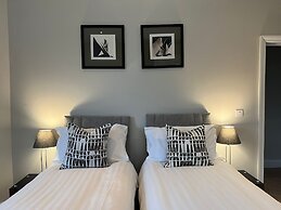 Orange Grove Hotel & Gardens