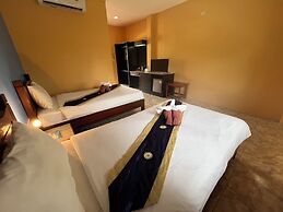 Diamond Beach Resort