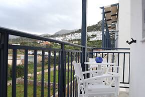 Okirroi Villas