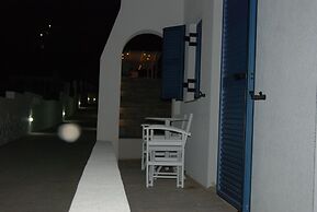 Okirroi Villas