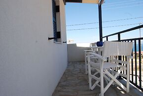 Okirroi Villas