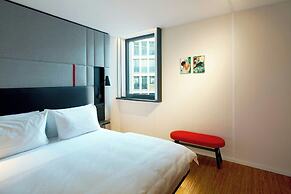 citizenM Paris la Défense