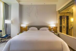 Four Points by Sheraton Manado