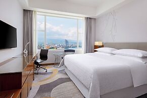 Four Points by Sheraton Manado