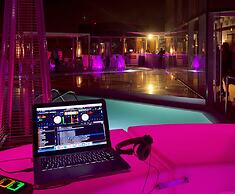 ICON Hotel