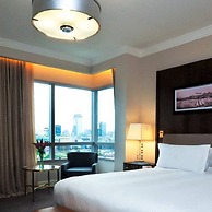 Alvear Icon Hotel