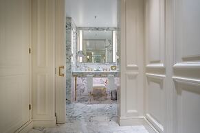 Alvear Icon Hotel