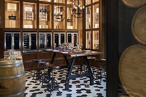 Alvear Icon Hotel