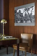 Alvear Icon Hotel