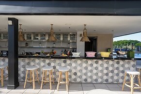 Alvear Icon Hotel