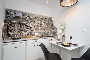 Naxos Evilion