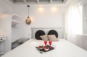 Naxos Evilion