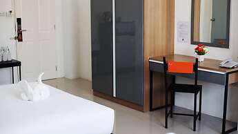 B2 Korat Boutique & Budget Hotel