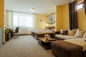 Grand Hotel Senica