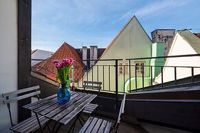 Old town square premium apartments