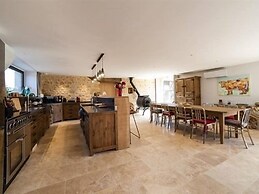 Le Petit Paradis