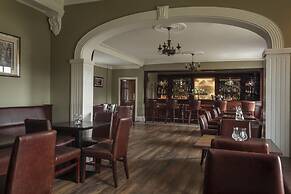 An Chúirt Hotel