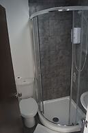 Kirks Korner Hotel
