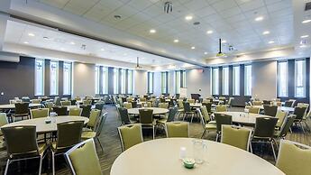 Residence & Conference Centre Toronto Downtown George Brown Polytechni