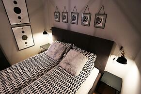 Prestige Rooms