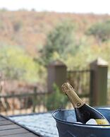 Muweti Bush Lodge