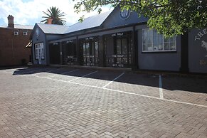 The Halfway House Hotel