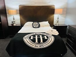 The Halfway House Hotel