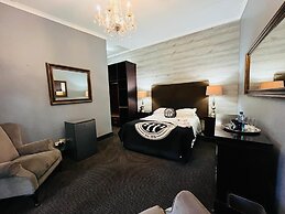 The Halfway House Hotel