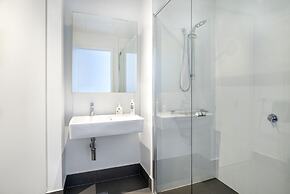 Nook Melbourne Bank Tower Apartments