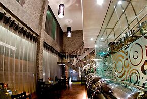 RoomZ Hotel