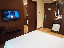 RoomZ Hotel