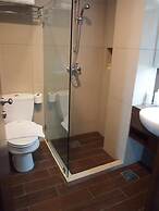 RoomZ Hotel
