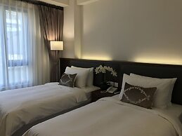 ML Hotel