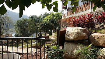 Li River Resort