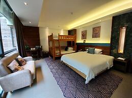 Li River Resort