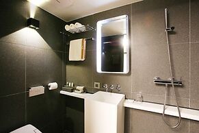 Jamsil Delight Hotel