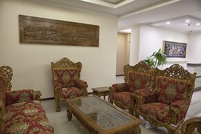 The Hotel Emperor Inle