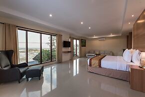 Hotel Ombak Paradise