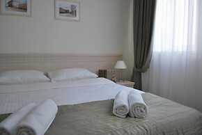 Hotel Starosadskiy