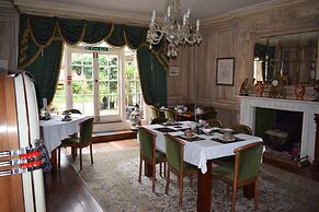 Harmondsworth Hall Guest House Heathrow