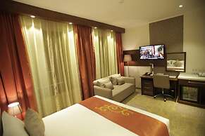 Hotel Nine
