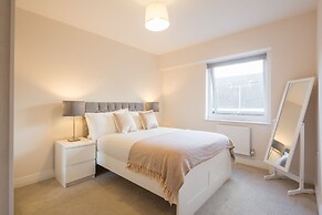 Skyline Luxury Apartments