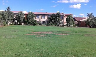 Adansonia Hotel
